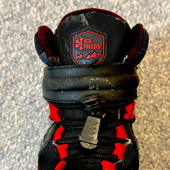 Ice Fields boots for kids in size 5 - Picture 3 of 6